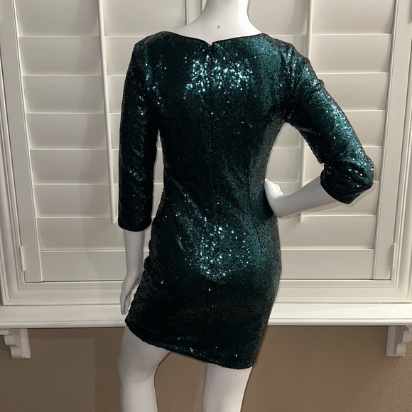Lulus Got the Moves Emerald Green Sequin Bodycon Dress - Picture 7 of 14